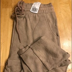 New sweatpants, size M